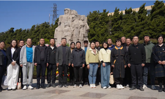 轻工党建｜缅怀革命先烈 传承红色精神——山东省轻工工程学校开展清明节缅怀先烈主题党日活动