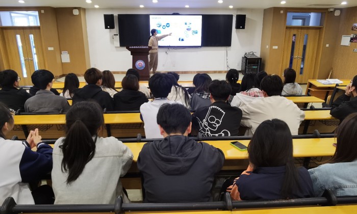 校企合作｜精准匹配理想企业，实习就业避坑指南——欧陆检测进校授课